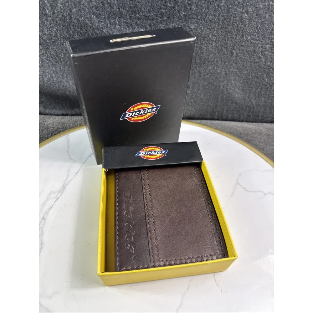 Dickies Men’s Brown Leather Bifold Wallet Textured Stitching Logo Slim Gift Box